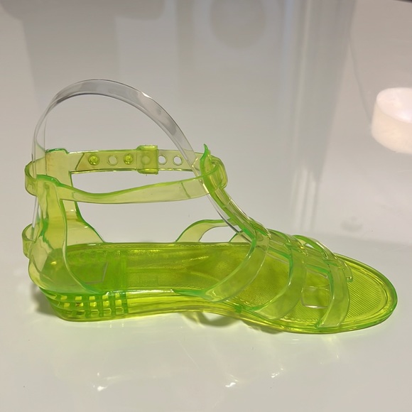 Jelly Sandals 90’s style, adjustable ankle strap, Lime Green Sz 5 - Picture 4 of 10
